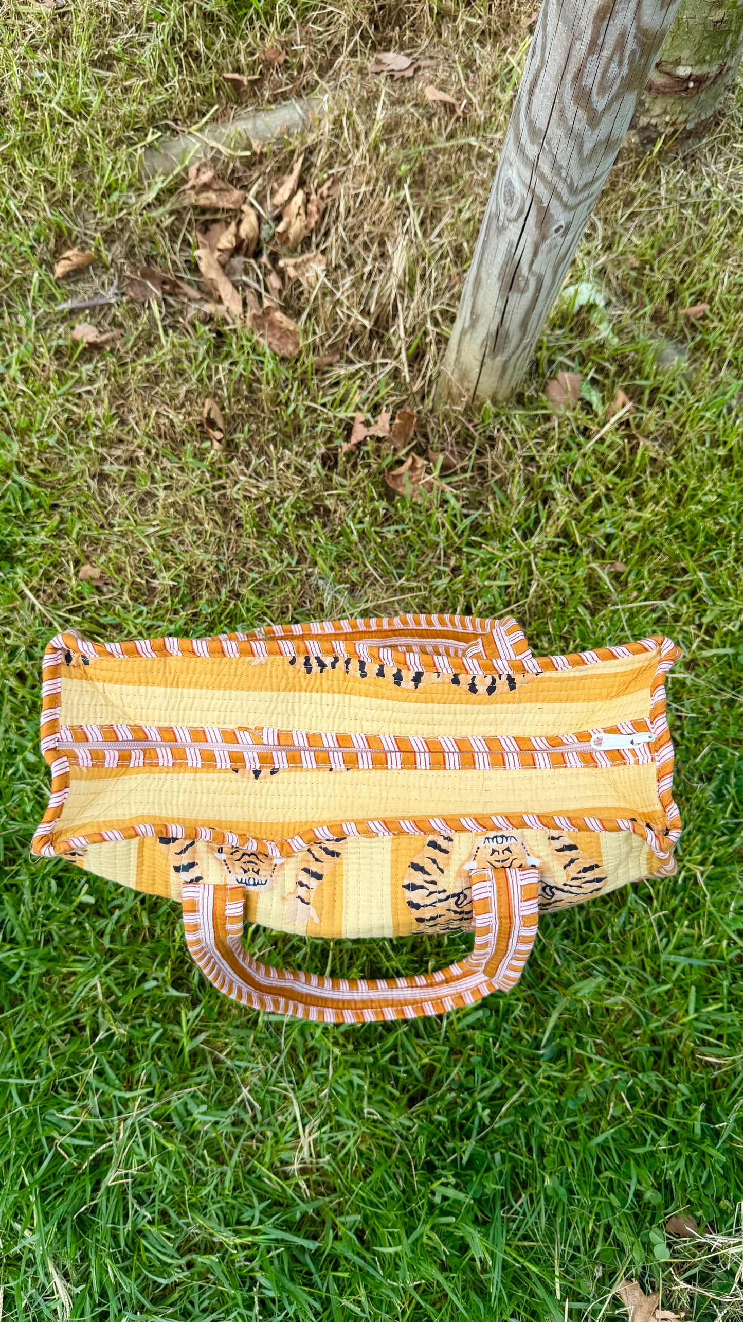 Kaplam Detaylı Tote Bag