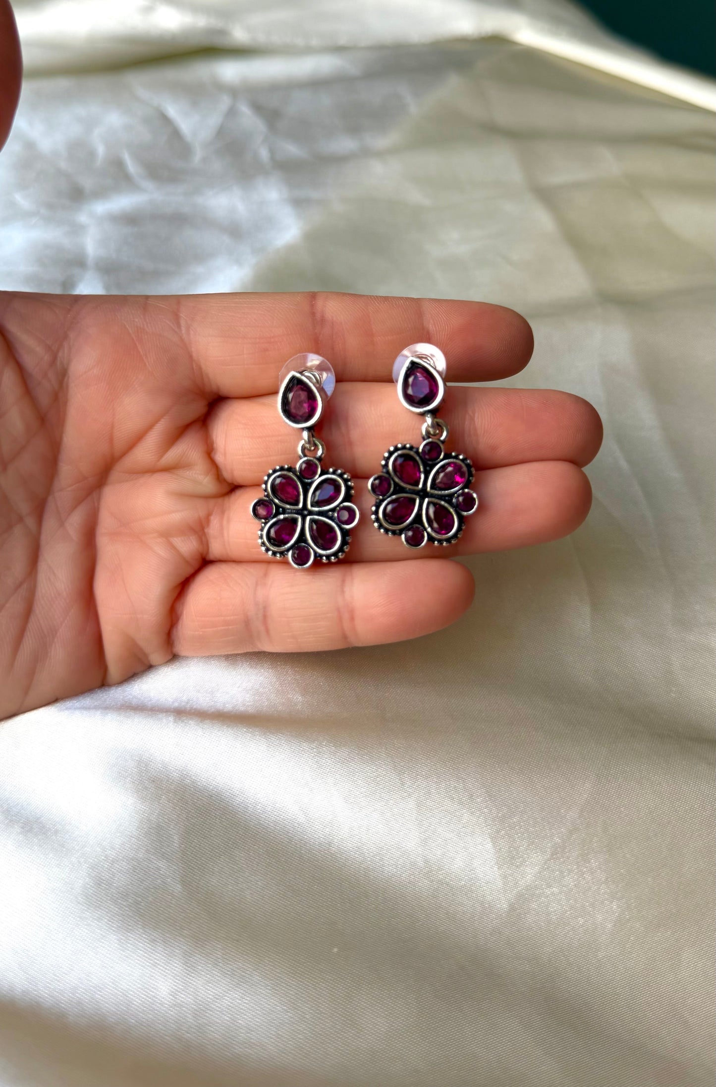 Daisy Silver Earrings