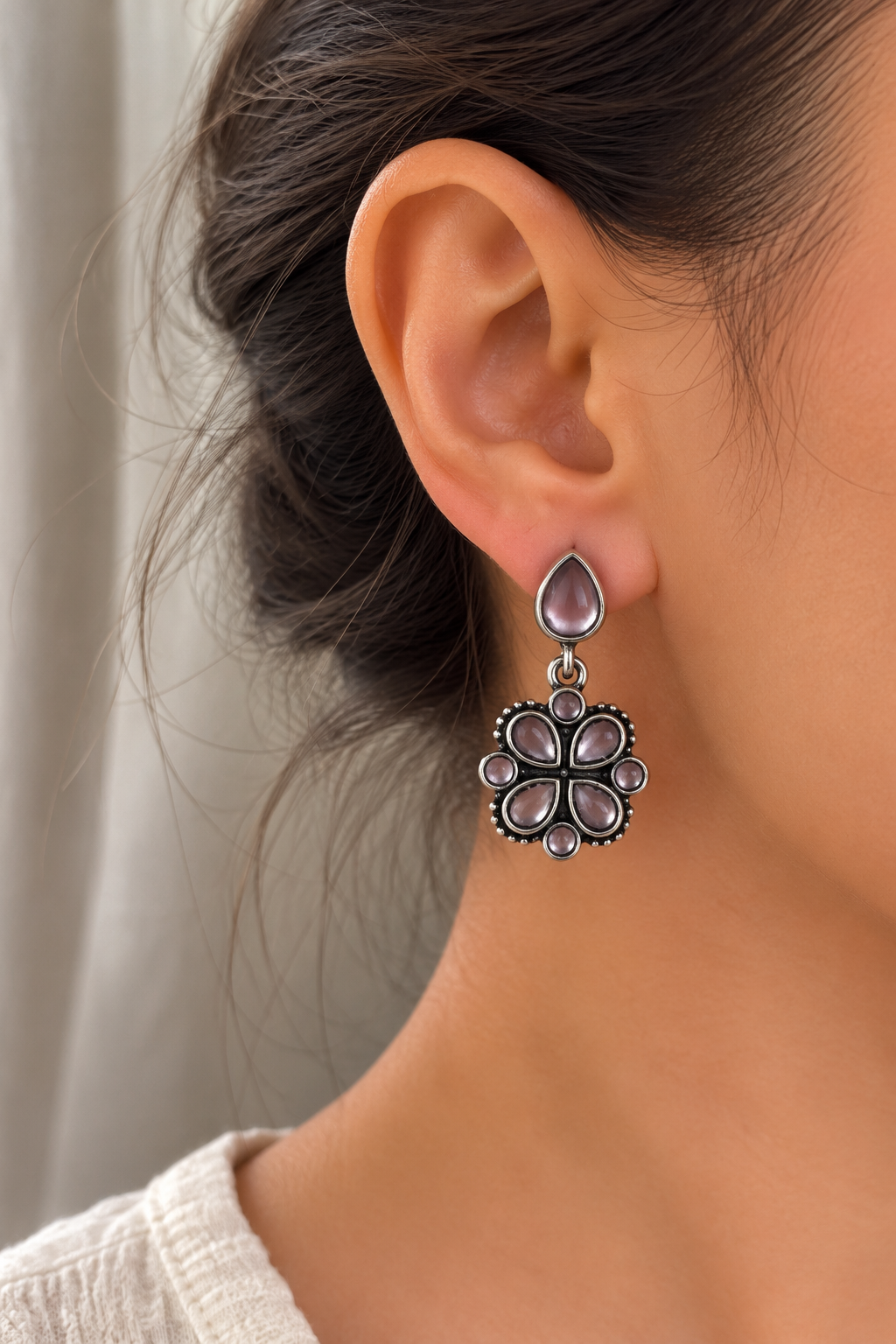 Baby Pink Daisy Earrings