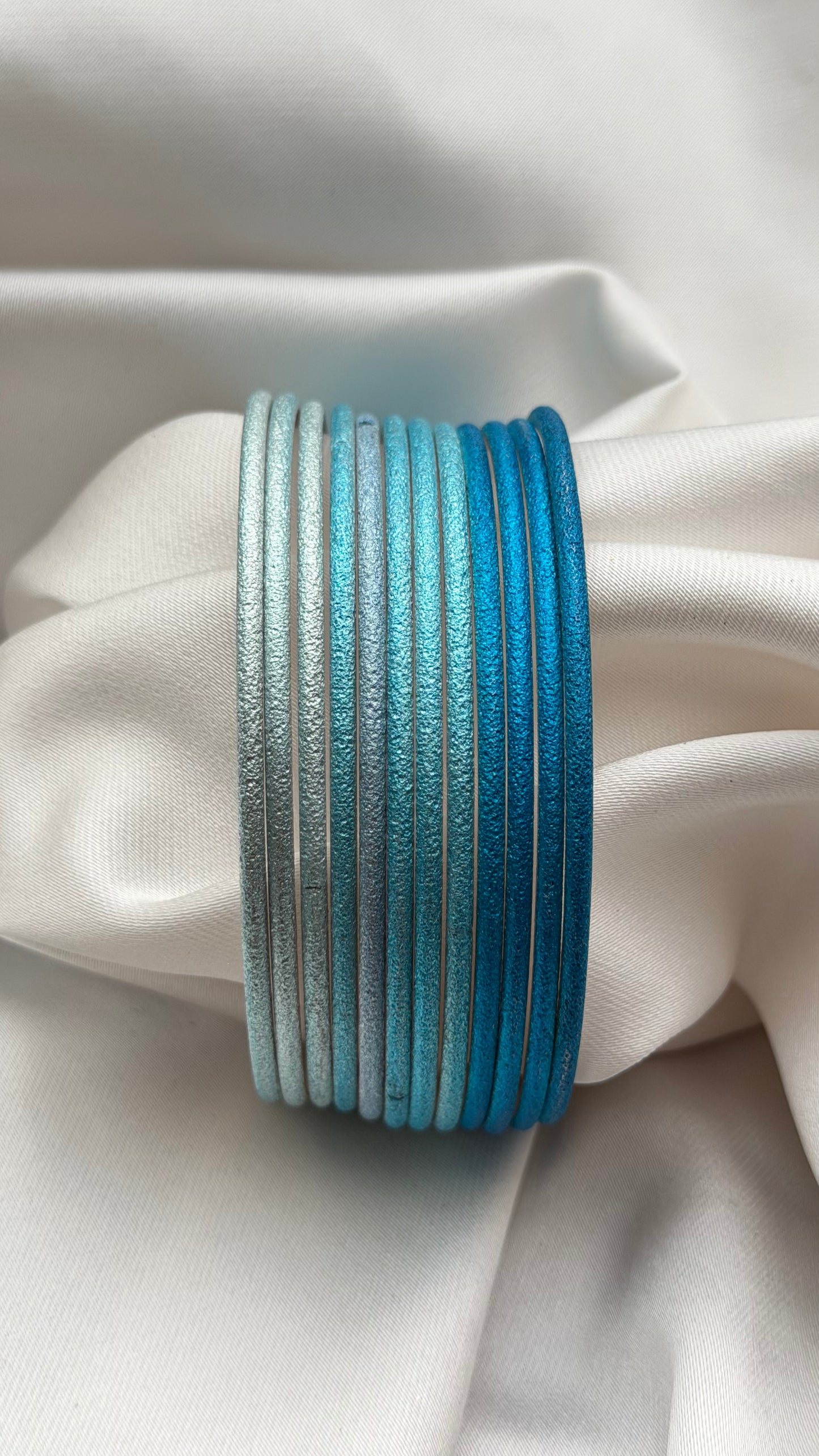 Glittered Hint Bilezikleri